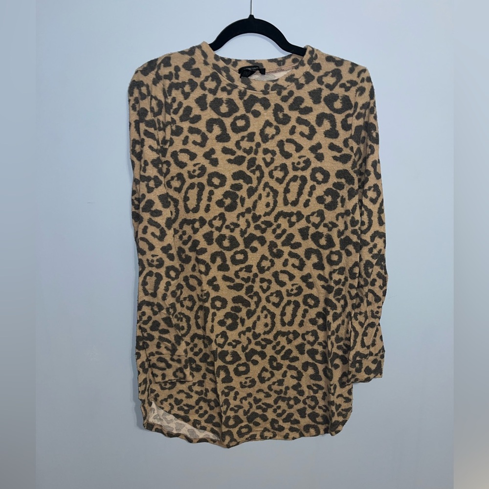 Forever 21 Cheetah Sweater